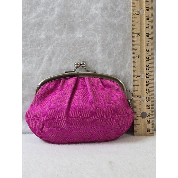 Coach Pink Signature Y2K C's Logo Pouch Kisslock Coin Purse Clutch With Keychain - Picture 5 of 9